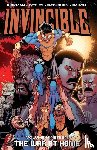 Kirkman, Robert - Invincible Volume 19: The War At Home