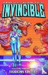 Kirkman, Robert - Invincible Volume 21: Modern Family