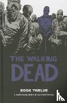 Kirkman, Robert - The Walking Dead Book 12