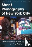 Xiomaro - Street Photography of New York City: Street Haunting in the Big Apple
