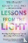 Ring, Kenneth, Elsaesser, Evelyn - Lessons from the Light