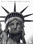 Huhn, Sir Michael - NYC Liberty mega Coloring Book sir Michael Limited edition