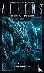 Schofield, Sandy, Perry, Stephani Danelle - The Complete Aliens Omnibus: Volume Three (Rogue, Labyrinth)