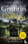 Griffiths, Elly - The Chalk Pit