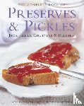 Atkinson, Catherine, Mayhew, Maggie - The Complete Book of Preserves & Pickles