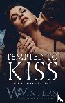 Winters, W, Winters, Willow - Tempted to Kiss