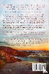 Gilcrest, Michele - Sunsets At Pelican Beach LARGE PRINT (Pelican Beach Series Book 2)