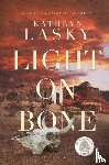Lasky, Kathryn - Light on Bone