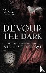 St. Crowe, Nikki - Devour the Dark