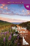 Guideposts - Walking in Grace 2025 Large Print: Daily Devotions to Draw You Closer to God
