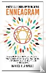 Glanville, Daniel - Master Self Discovery Through the Enneagram