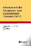  - Arbeiten mit der Akzeptanz- und Commitment-Therapie (ACT)