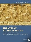 Hanschmann, Benedikt - Identität in Artefakten