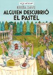 Davis, Krista - Alguien Descubrió El Pastel / The Diva Takes the Cake: Misterios de Una Diva Doméstica / Mysteries of a Domestic Diva Volume 2