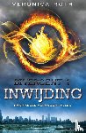 Roth, Veronica - Divergent 1 - Inwijding