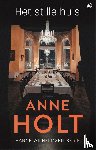 Holt, Anne - Het stille huis