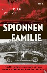 Kuehn, Christine - Spionnenfamilie