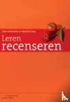 Invernizzi, H., Jong, Tj. de - Leren recenseren