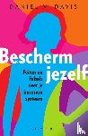 Davis, Daniel M. - Bescherm jezelf