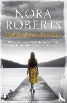 Roberts, Nora - Het eind van de rivier - Olivia praat liever niet over de dood van haar moeder. Maar nu is de moordenaar terug.