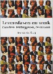 Brug, J. van der - Levensfasen en werk