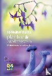 Poot, Ron, Ruijter, Chris, Vlastuin, Jolanda - Fotografiegids planten en paddenstoelen - 65 fotogenieke soorten van de Benelux