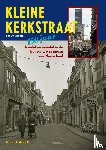 Donker, Niek - Kleine kerkstraat Leeuwarden