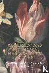 Van Dorst, Sven - Bloemenvaas met rozen, narcissen en tulpen
