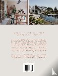 Ayers, Vivienne - Living in New Rustic Style