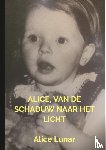 Lunar, Alice - Alice, van de schaduw naar het licht