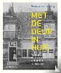 Elburg, Wouter van - Met de deur in huis