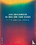 Voute, Titia - Jan Kuhlemeier in een zee van kleur - Een Nederlands kunstenaar in Indonesië