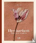 Ranoe, Daisy - Herbarium - bloemen persen en bewaren