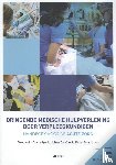 Oosterlynck, Baudewijn, De Knock, Johan, Bouckhout, Peter - Dringende medische hulpverlening door verpleegkundigen