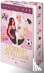 Mae, Selina - Lessons in Falling