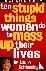 10 Stupid Things Women Do t...